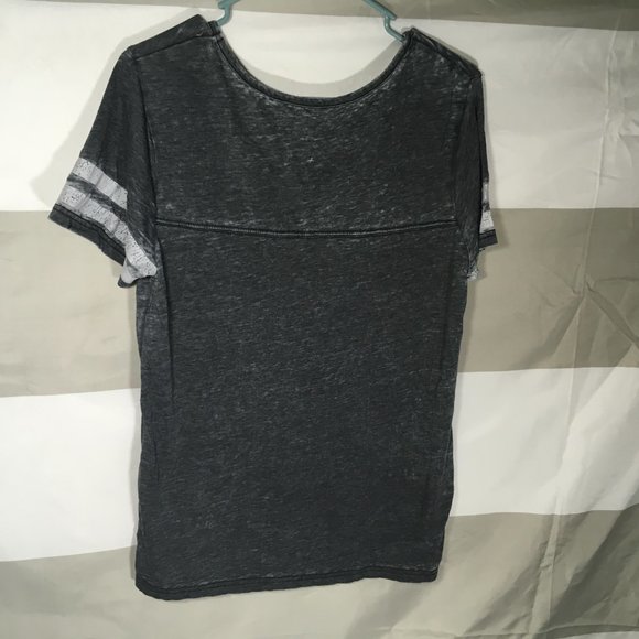 Steelers Gray Tee w/ Gold glitter NFL Juniors sz L - Picture 3 of 4